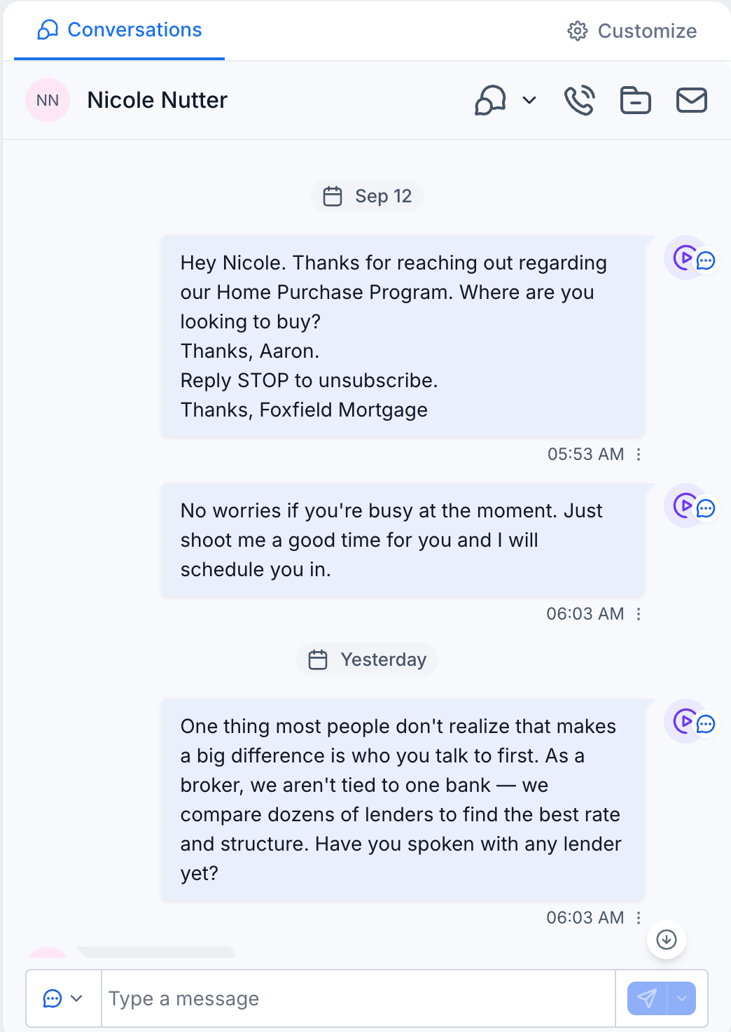 AI conversation qualifying a lead